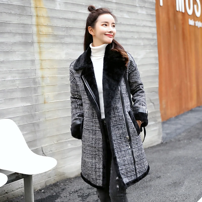 High Quality Brand Elegant Plaid Wool Blend Coat Spring Winter Coat Overcoat Women Patchwork Covered Warm Woolen Coat