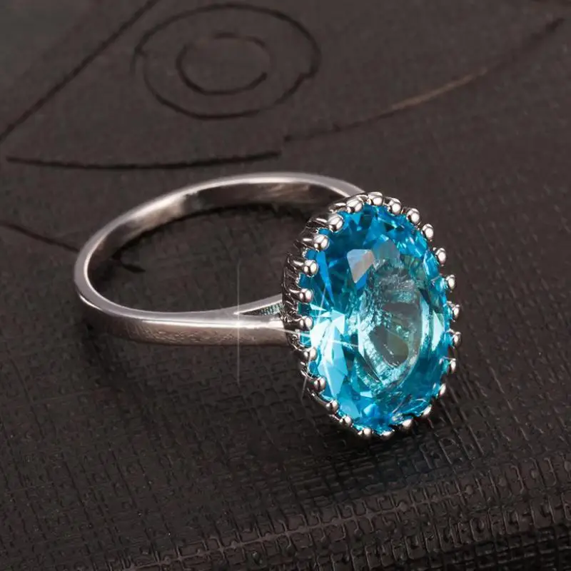 Одиночное обручальное кольцо с большим синим кристаллом белого золота SWA элемент