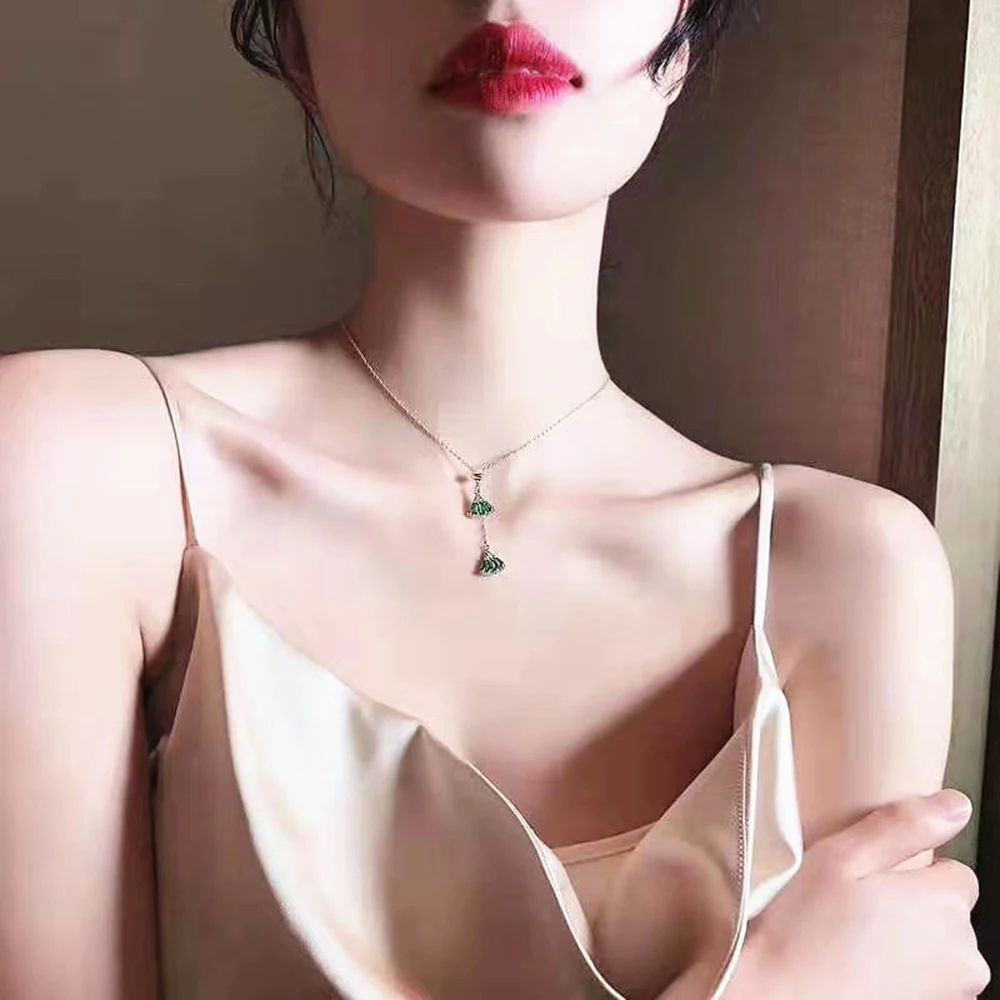 

Classic Green White Crystal Geometric Necklace Pendant Chokers Necklace For Women Statement Jewelry