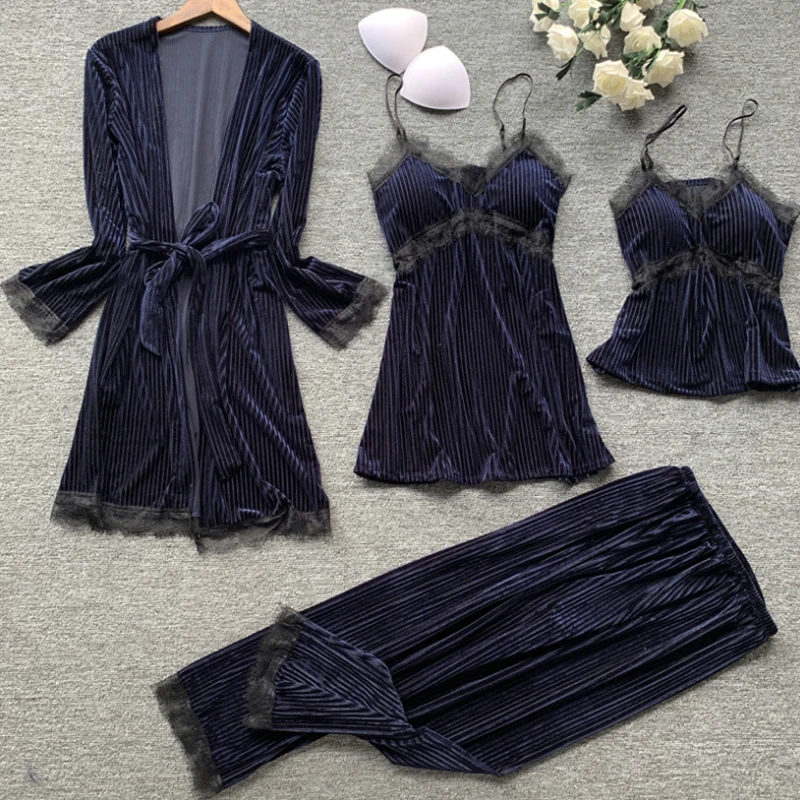 Пижама женская шелковая с аппликацией комплект из 4 предметов пикантная