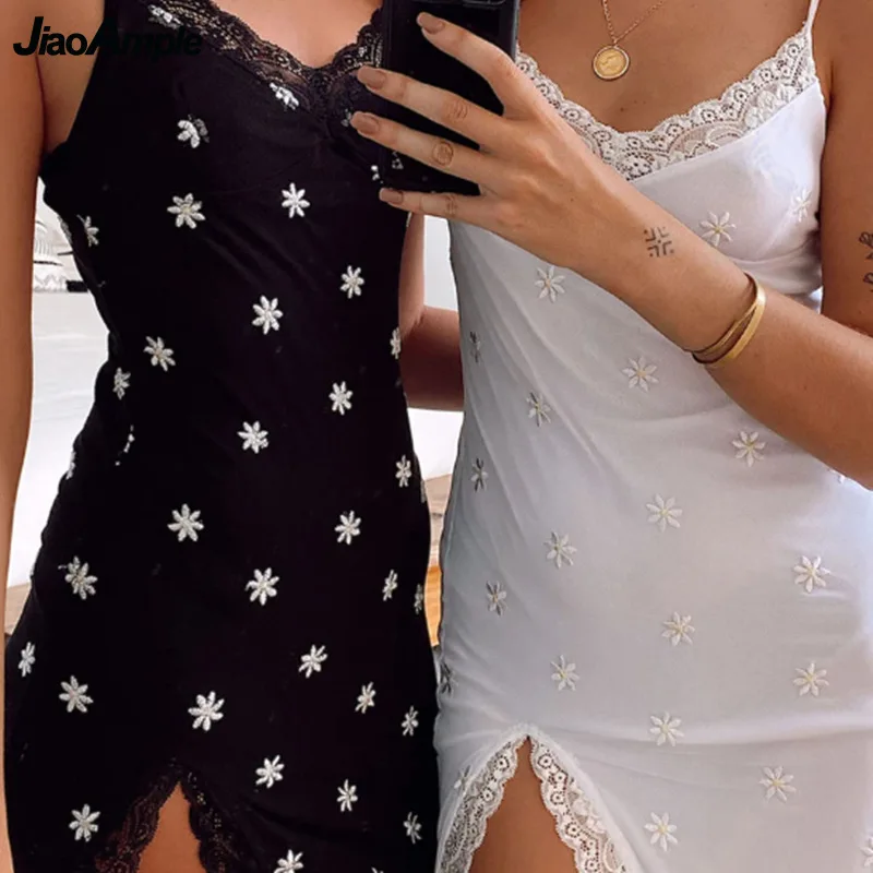 

2021 Summer Fashion Daisy Mini Dress Women Sexy Bodycon Split V-neck Lace Dresses Ladies New Embroidery Black Sleeveless Skirts