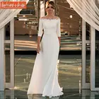 Платье свадебное атласное ТРАПЕЦИЕВИДНОЕ с круглым вырезом, рукавом 34 и кружевной аппликацией