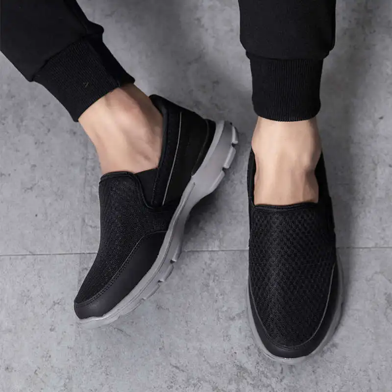 

Mesh Men's Sport Shoes Low Top Slip on Men Shoes Sneakers Breathable Big Size Mens Running Trainers Flats Male Running Shoes 60D