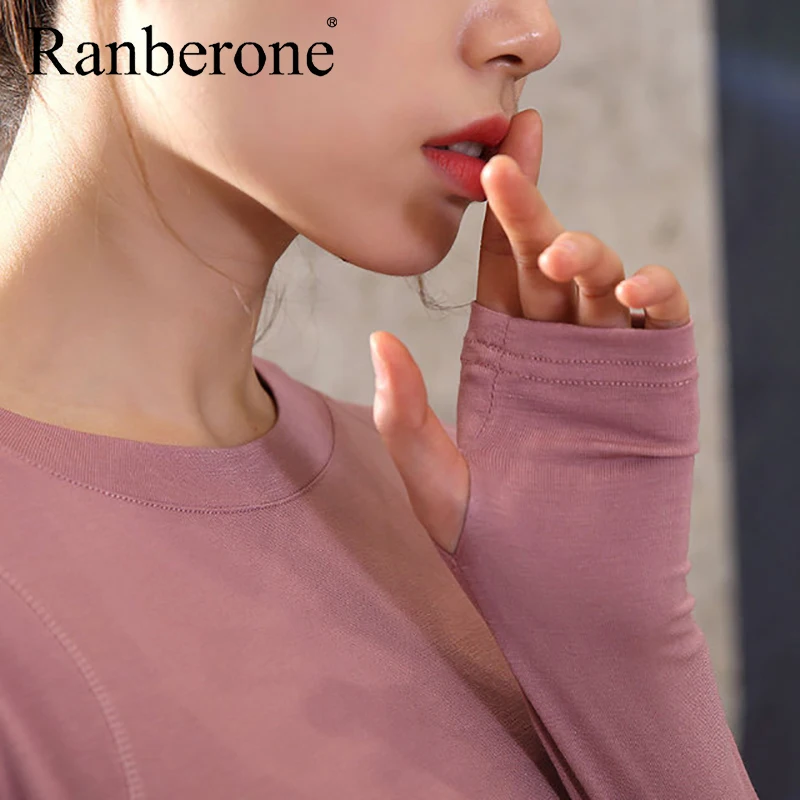New High Elastic Loose Women Yoga Top Long Sleeves Clothes Sport Top Female Breathable Fitness T-shirt For Running Fitness Yoga
