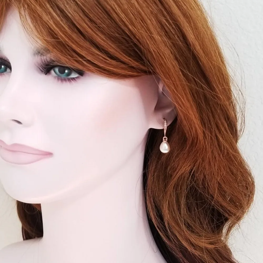 Серьги с кристаллами из фианита розовое золото каплевидные жемчужные серьги