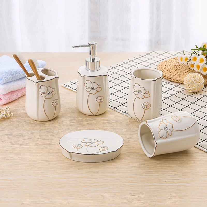 5Pcs Bathroom Accessories Set Flower Ceramic Toilet Sets with Liquid Dispenser Soap Dish 2 Tumblers Toothbrush Holder for Home | Дом и сад