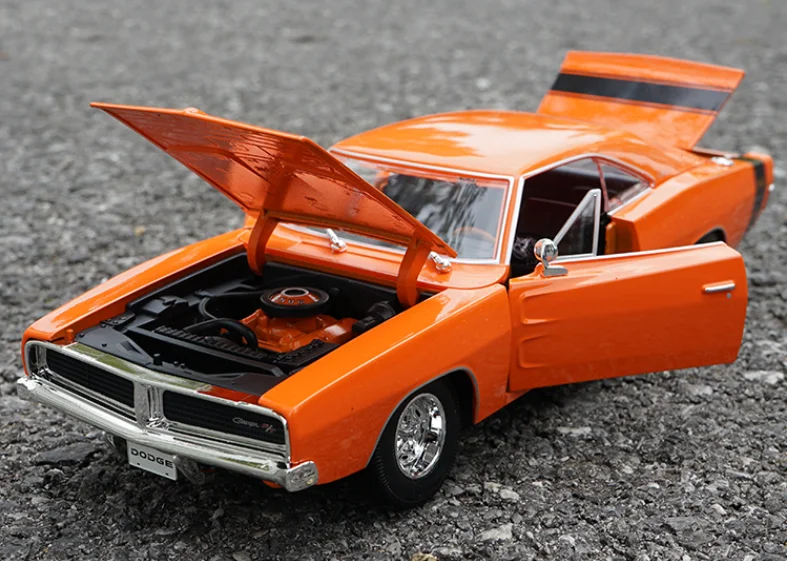 Модель старого автомобиля Maisto 1:18 1969 DODGE Charger R/T литая модель игрушка для мальчика
