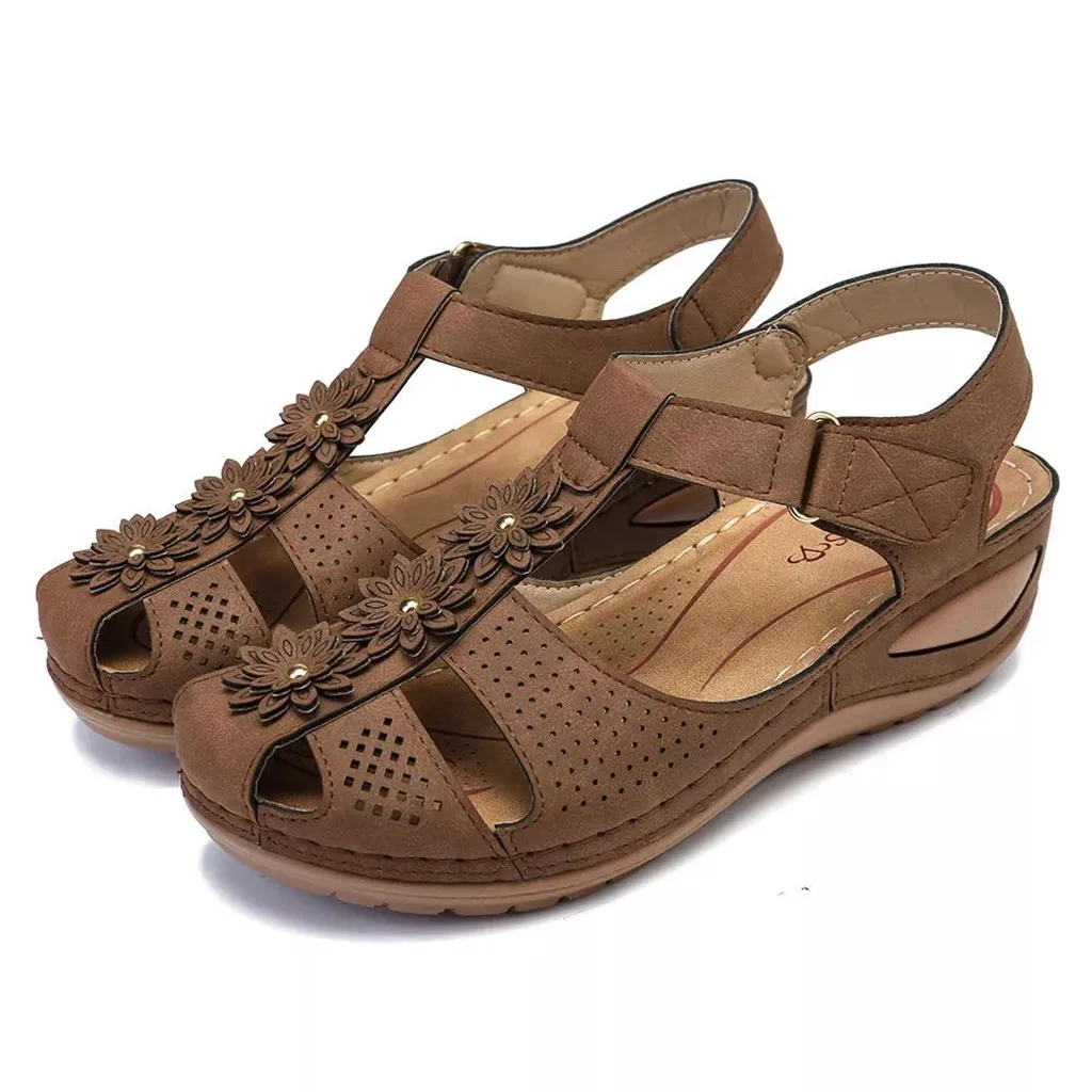 2020 г. весенне летние женские полусапожки ботильоны на среднем каблуке с вырезами