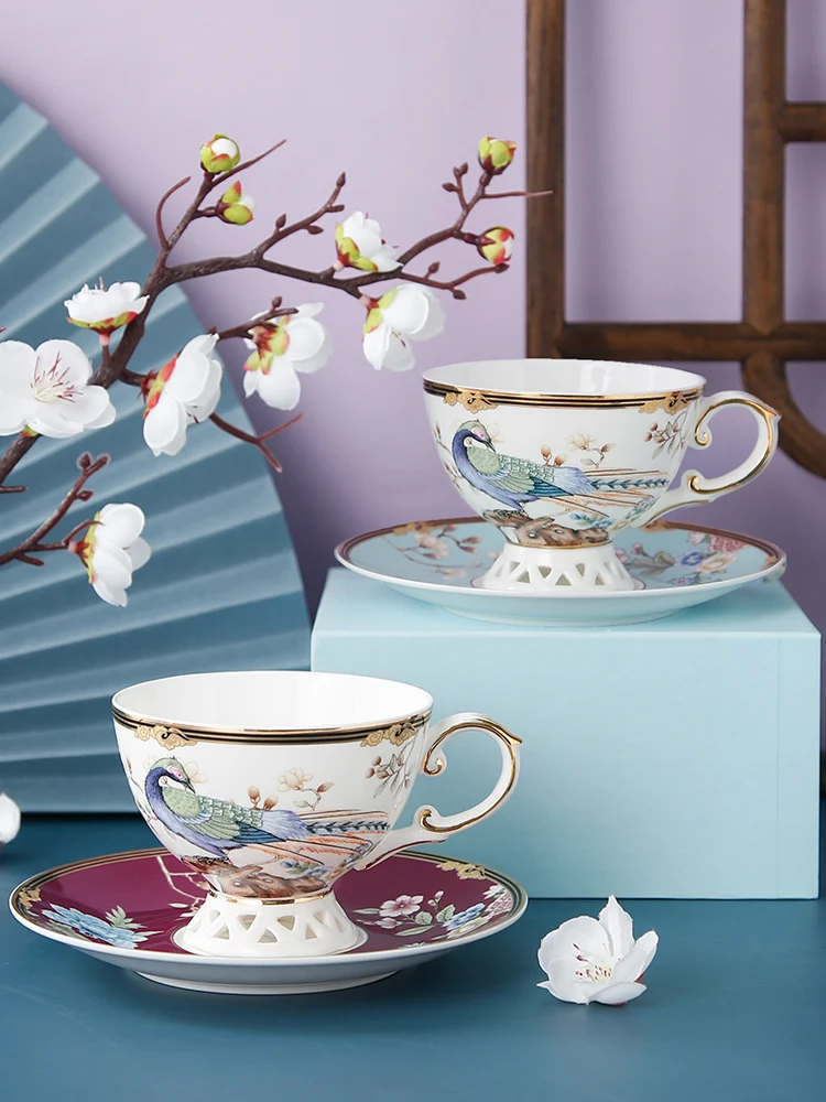

Luxury Bone China Coffee Cup Set Espresso Decor Ceramic Mug Chinese Tea Cup And Saucer Set Vintage Tazza Colazione Drinkware