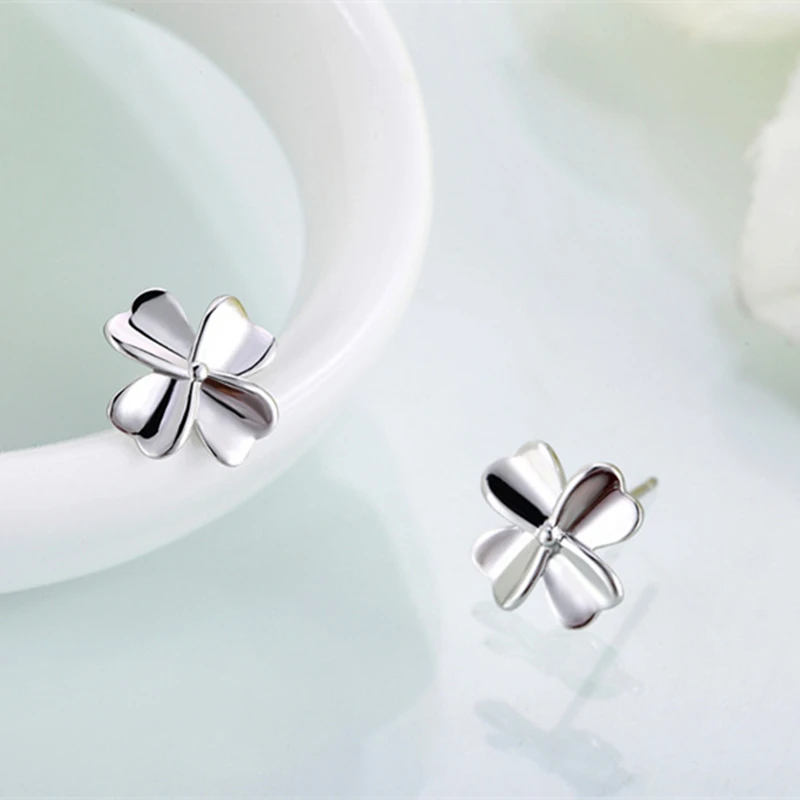 BONLAVIE серебряный цвет игла новый тип четырехлистная трава ушной гвоздь для женщин