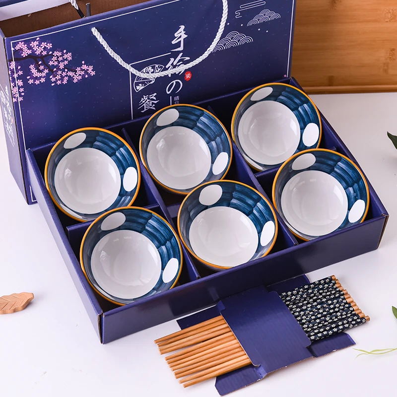 Набор Керамической Круглой посуды в виде клубники 2/4/6 комплектов синяя и белая