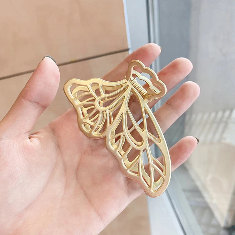 

YWSHK 2021 Fashion Gold Large Women's Grab Clip Elegant Metal Butterfly-Shaped Hair Accessories Headdress Hairpin Fixing Tool