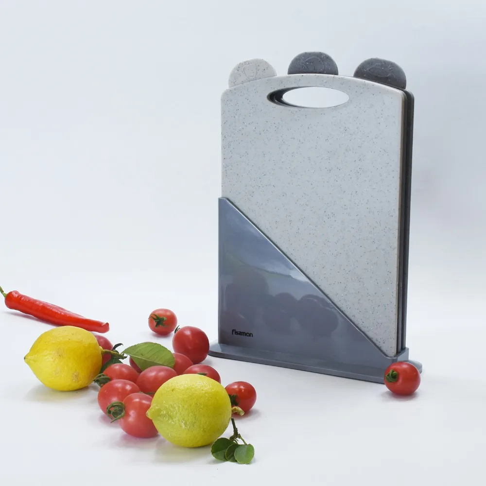 Пластиковая разделочная доска Fissman нескользящая антибактериальная для овощей