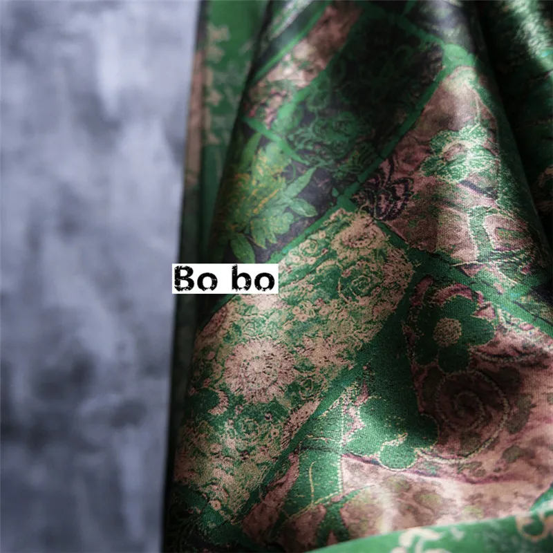 Мягкая глянцевая дизайнерская ткань с принтом уксусной кислоты | Дом и сад