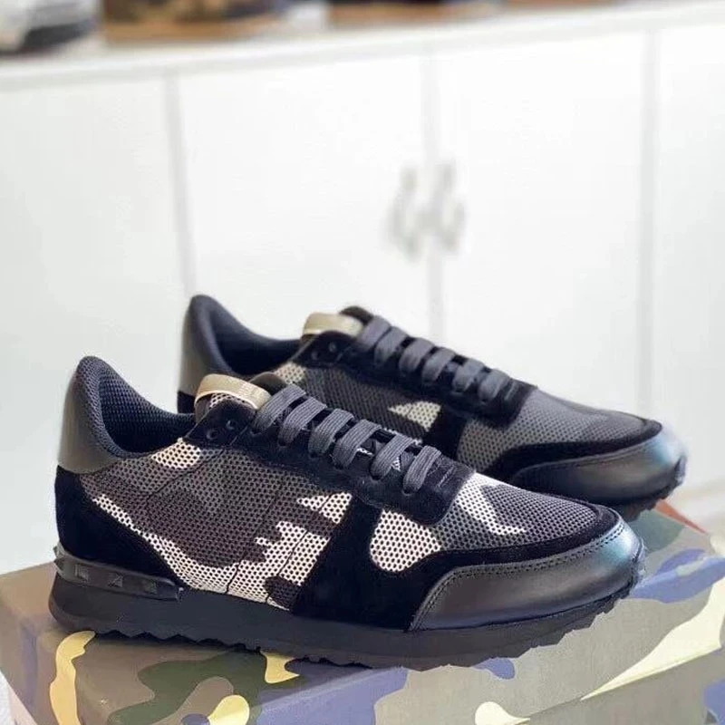 

2021 Top Outdoor Jogging Lovers Men Running Shoes Athletic Walking Female Brand Luxury Gir Breathable Men's Women Sneakers