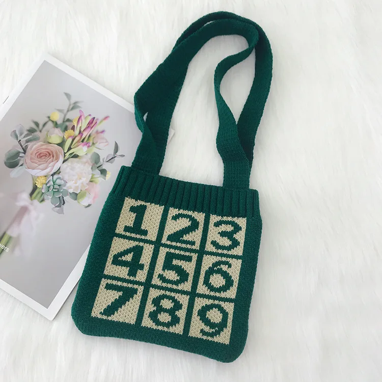 

Korean fashion cute cute cute digital children's knitting bag