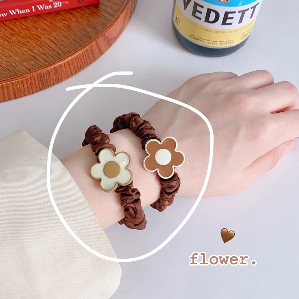 

Cartoon Flower Hair Tie Female Simple Sweet Student Accessories Cute Rubber Band Folded Large Intestine Hair Ring Headband Women