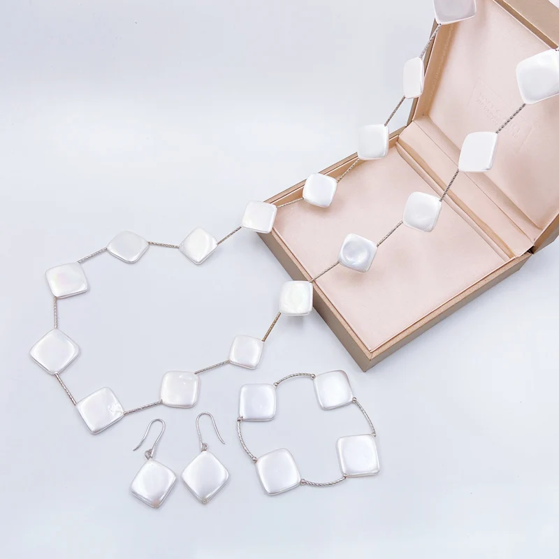 

Набор украшений Lanyika, элегантное ожерелье с квадратными жемчужинами и серьги и браслет для женщин, свадебные и банкетные подарки