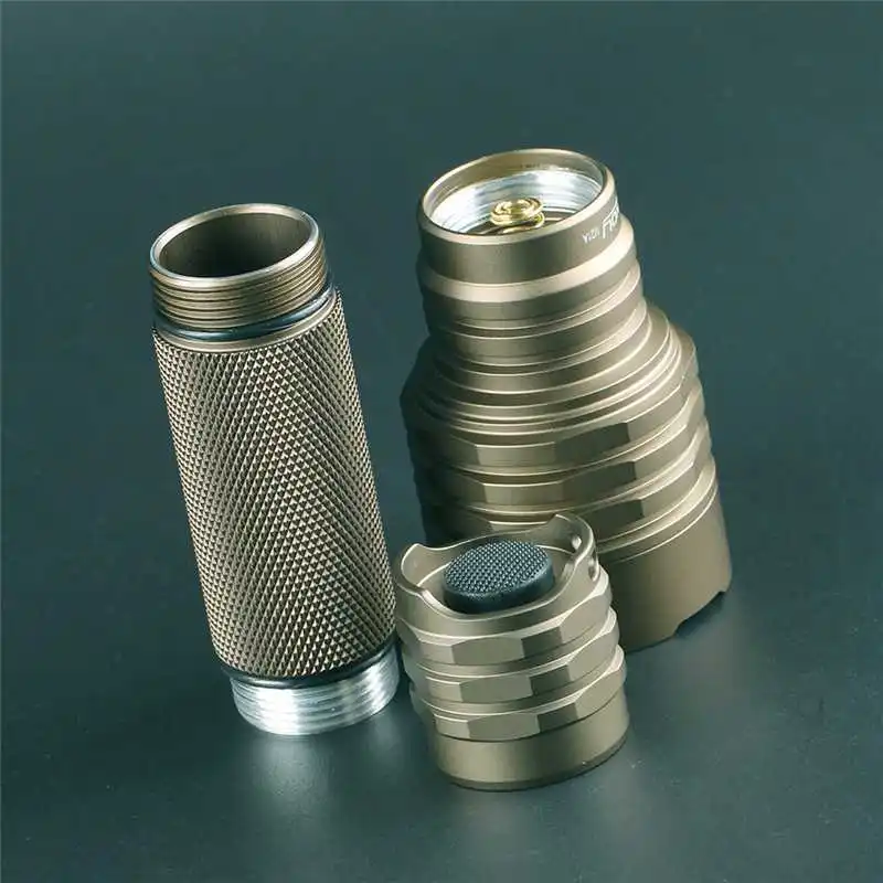 Конвой М21А Песочный 2300 люмен 5000K/6500K Двухгрупповой режим светодиодный тактический фонарь лампа с защитой от перегрева.