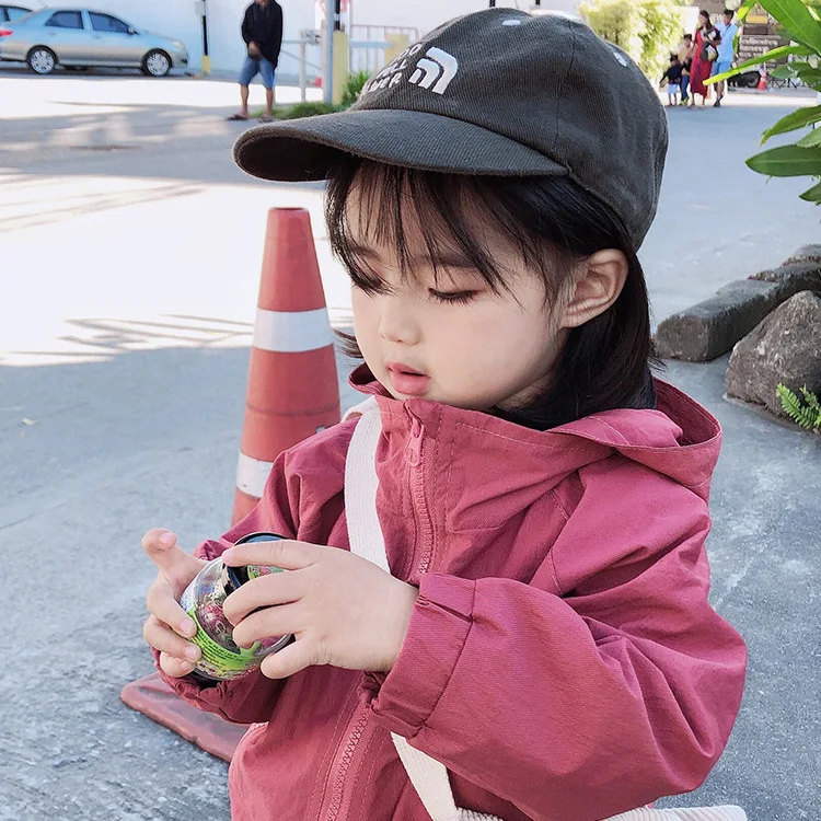 Ветрозащитное пальто с капюшоном в Корейском стиле для мальчиков 3 цвета