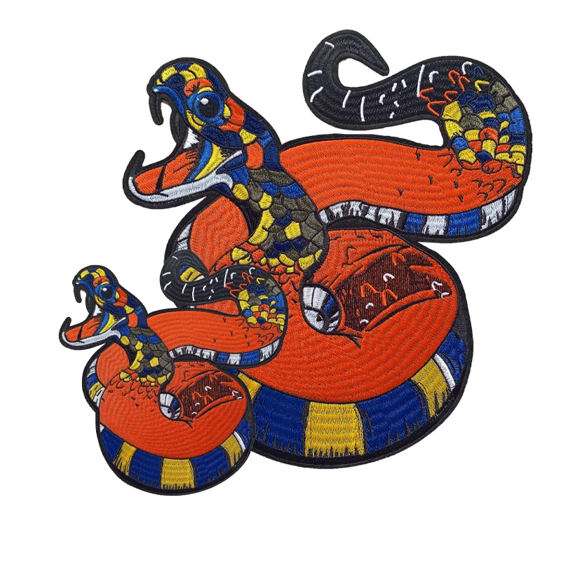 Оптовая продажа нашивки с вышивкой змеи в виде мультяшных животных декоративные