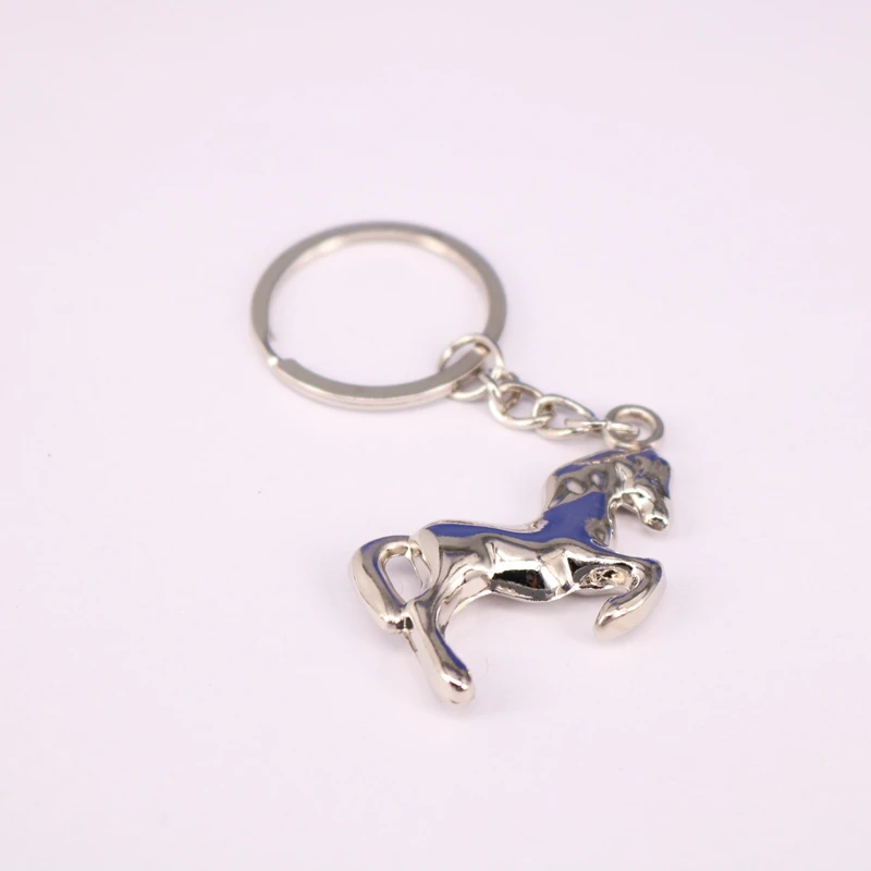 100pcs/lot High Qulity Creative Classic Metal horse Keychain Key Chain Ring Key Fob 3D Pendant keychain