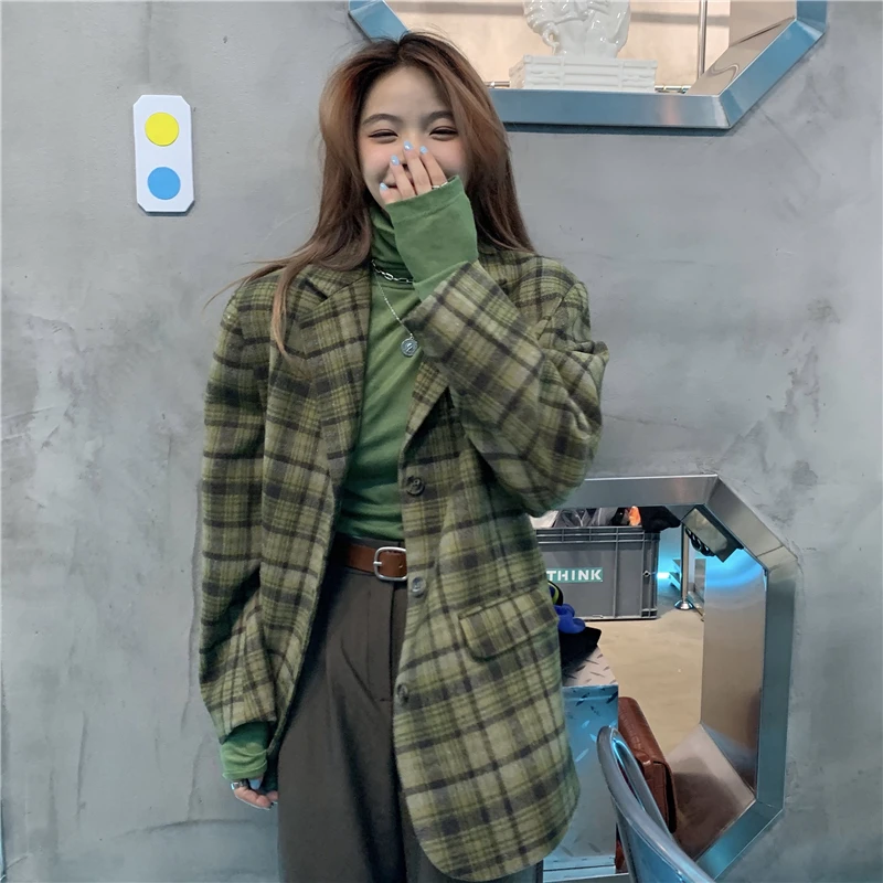 

Autumn Winter Green Plaid Vintage Wool Coat Women Single Breast Loose Woolen Overcoat Full Sleeve Outerwear Female