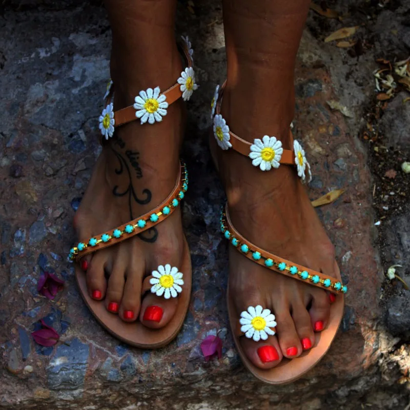 

Summer Shoes Woman Gladiator Sandals Women Shoes Flat Fashion Weet Flowers Boho Beach Sandals Ladies Plus Size 44