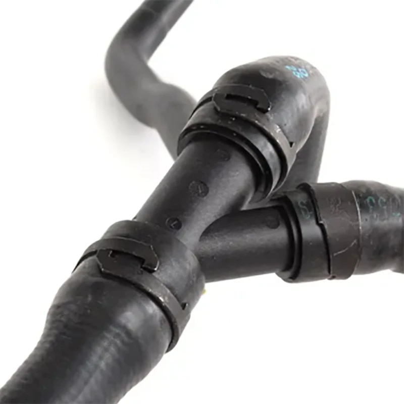 

Automatic 3.0L Engine Oil Cooler Water Hose for BM-W E60 5 Series 525I 528I 530I 11537522999