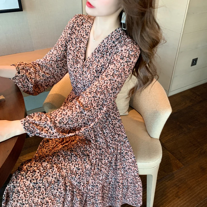 

Женское шифоновое платье с длинным рукавом, высокой талией и цветочным принтом