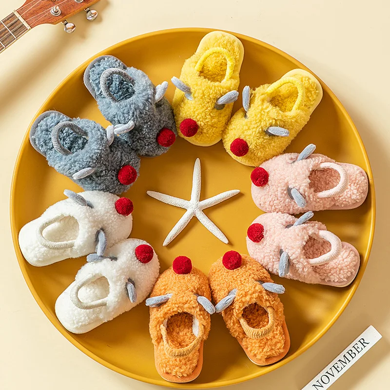 Children's Cotton Slippers Keep Warm Indoors In Winter. Cute Cartoon Antler Boys and Girls' Home Anti-slip Baby Cotton Slippers