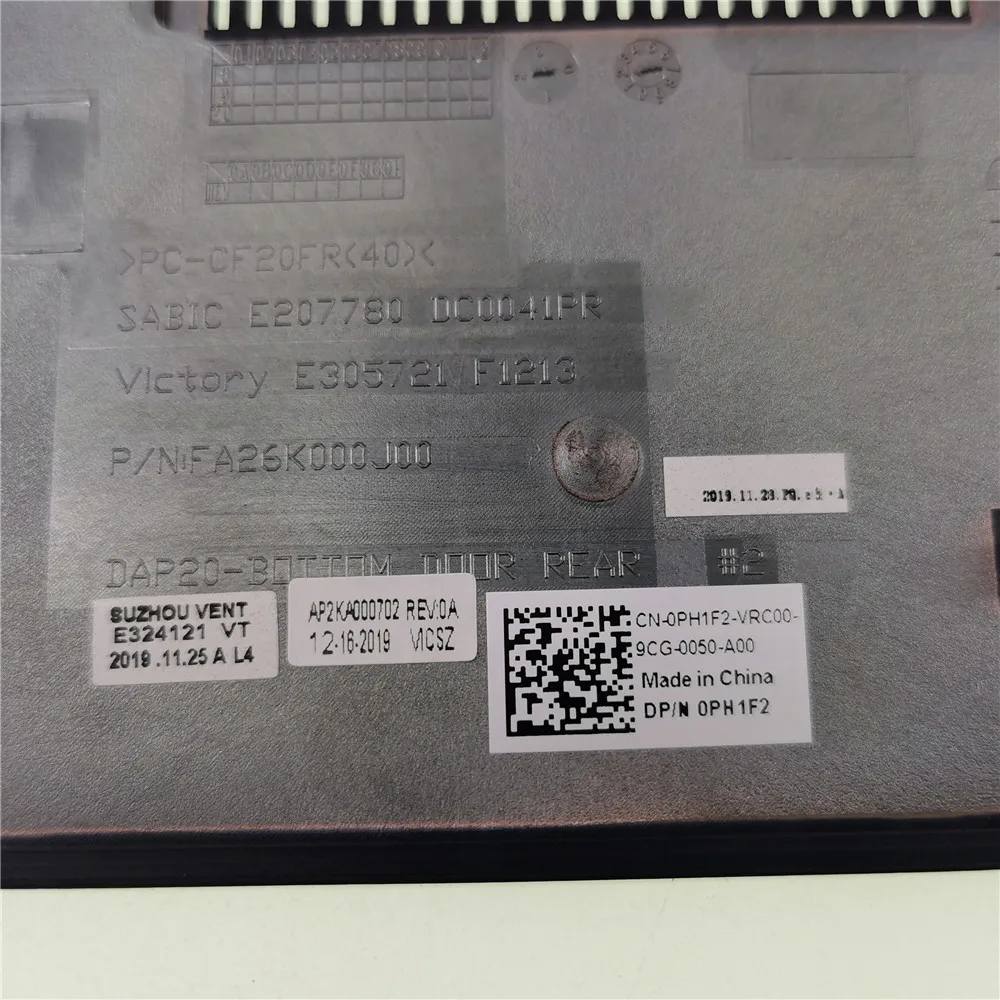 

Dell Precision 7730 7740 0VRHV7 01M0F6 0PH1F2 0FH0R7