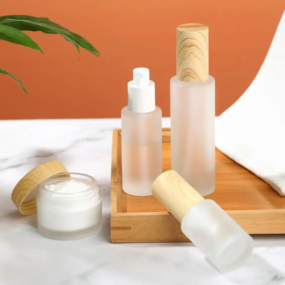 

10/20/30/50/80ml Spray Bottles Thick Mini Design Glass Frosted Glass Wood Cover Lotion Bottle for Travel Spray Bottles