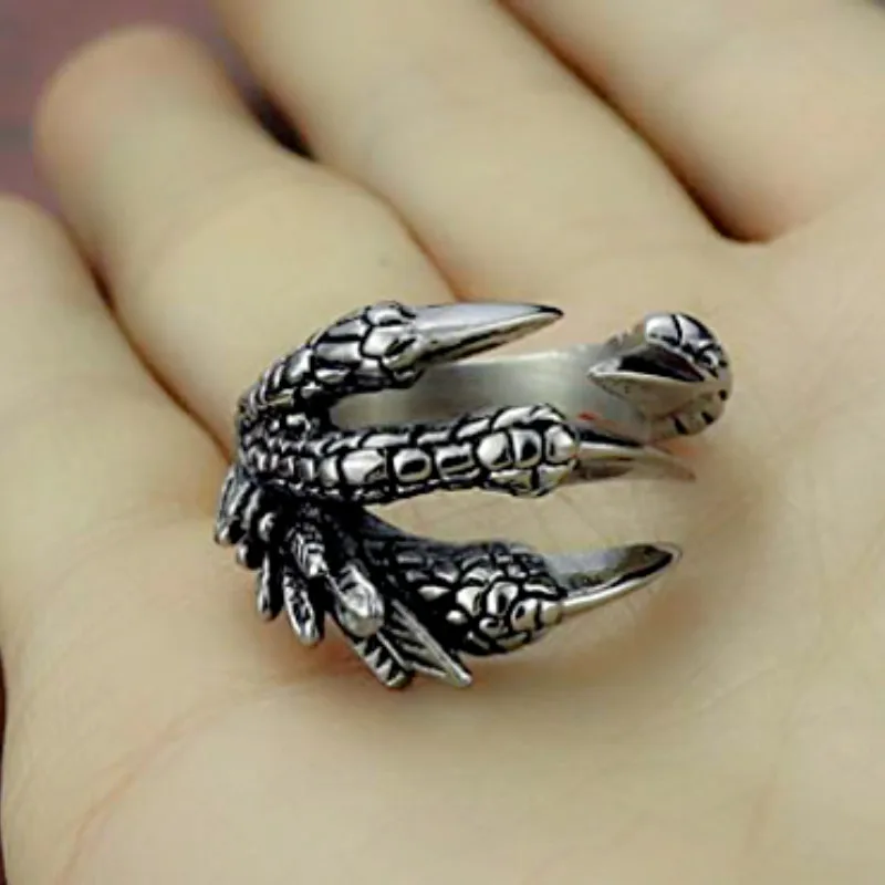 

1pcs Titanium Steel Eagle Dragon Claw Halloween Skull Ring Hot Selling Men's Domineering Opening Rock Animal Jewelry