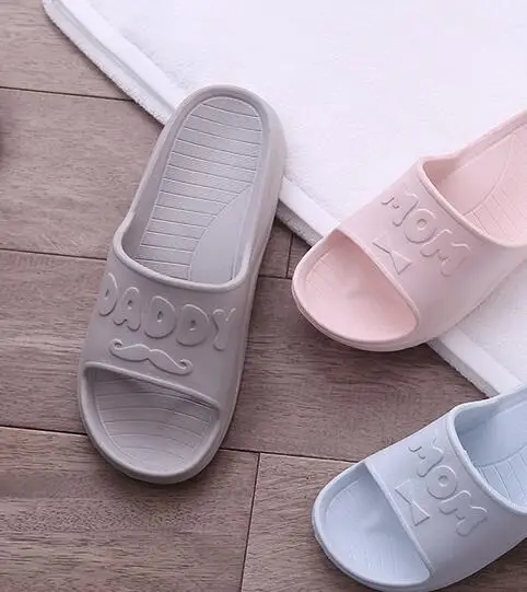 

2021 bathroom sandals men's home bathing anti slip leakage hollow out soft bottom quick drying slippers men's summer