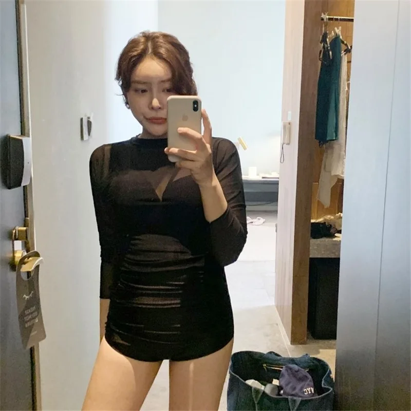 

2021 new one-piece swimsuit female Japanese and Korean girl long-sleeved mesh sexy bikini