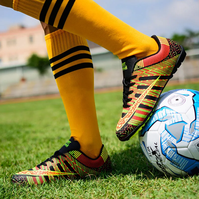 Мужские футбольные бутсы для дома оригинальные TF мальчиков дешевые тренировок