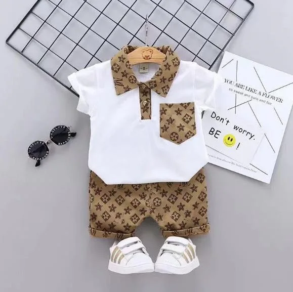 

Newborn Baby boys clothes fashion Print letter short sleeve T-shirt+shorts 2pcs Infant Clothing Outfits Kids Bebes Jogging Suits