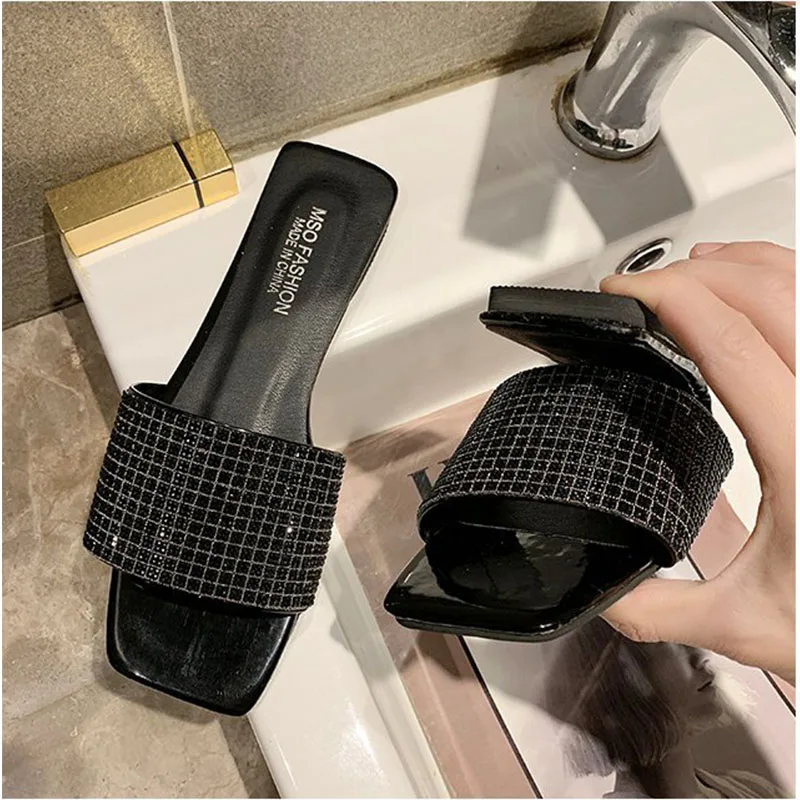 

Luxury Brand Summer Women's Slippers Sandals Flats Shoes Beach Sandals Women Slides Outdoor Slippers Indoor Slip On Flip Flops