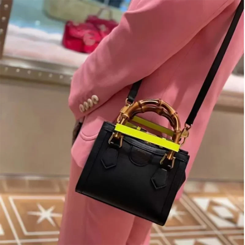 

Women's Handbags