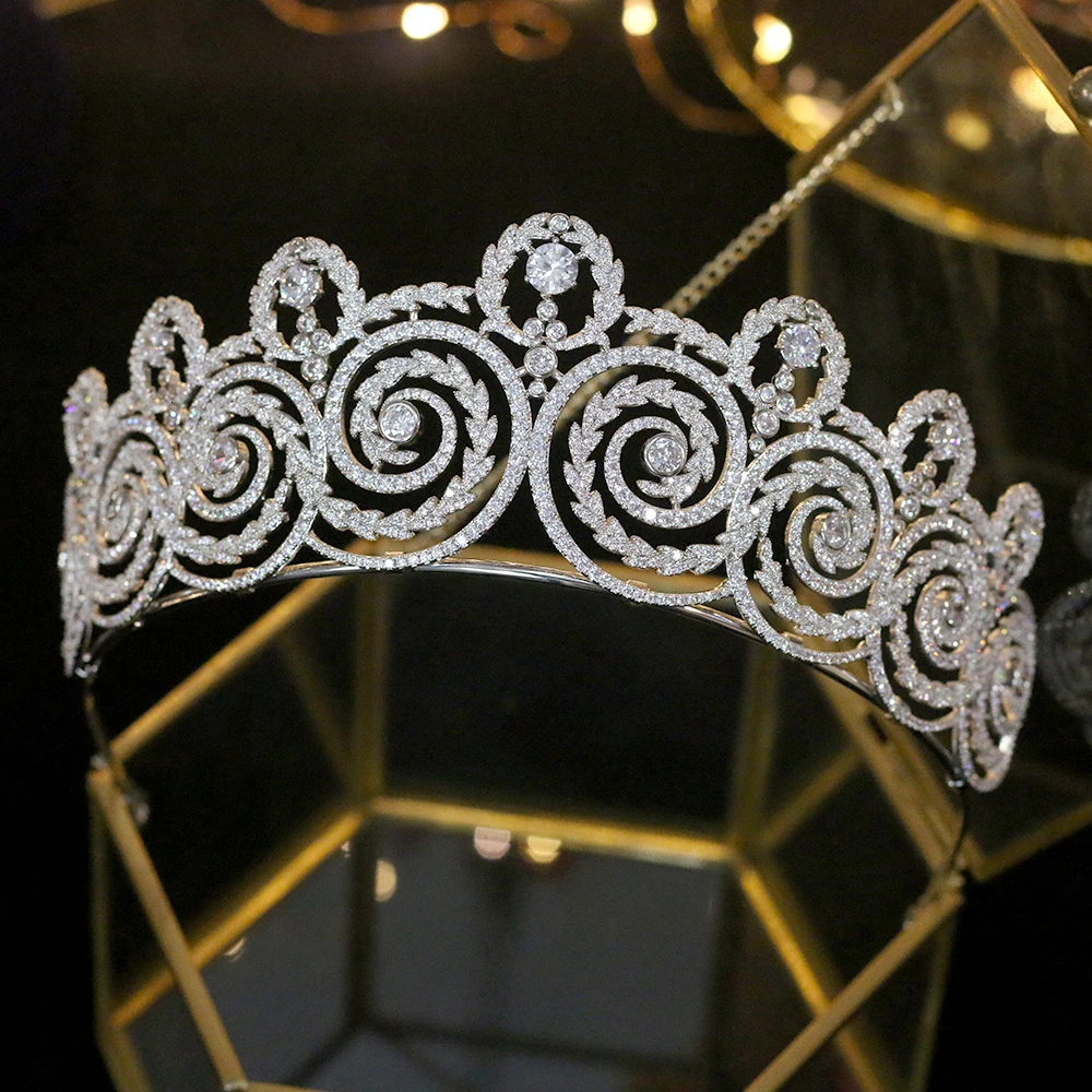 Женская свадебная тиара винтажная большая с фианитом и короной невесты