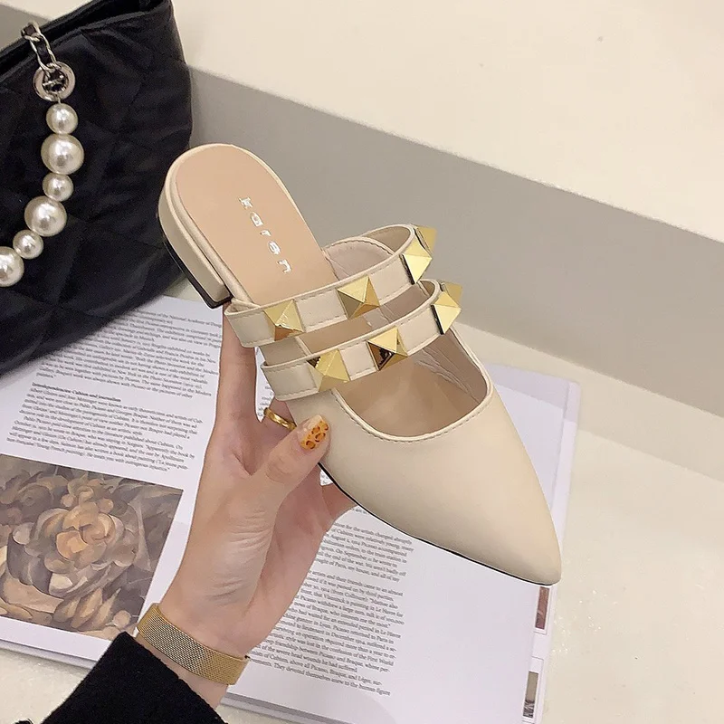 

Rivet Shoes Woman 2021 Pointed Toe Female Mule Slippers Summer Med Square heel Pantofle Luxury Slides Mules Soft Block New