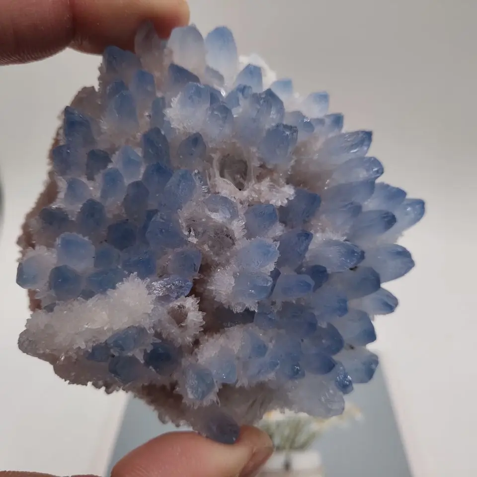 

300-700g Rare Beautiful blue Ghost phantom Quartz Crystal Cluster Specimen