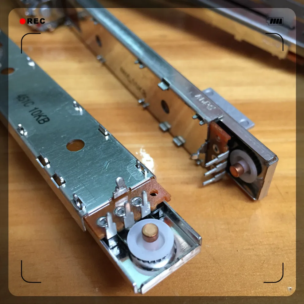 Япония ALPS Soundcraft микшер с ЧПУ двигателем B10K скользящий потенциометр перемещение
