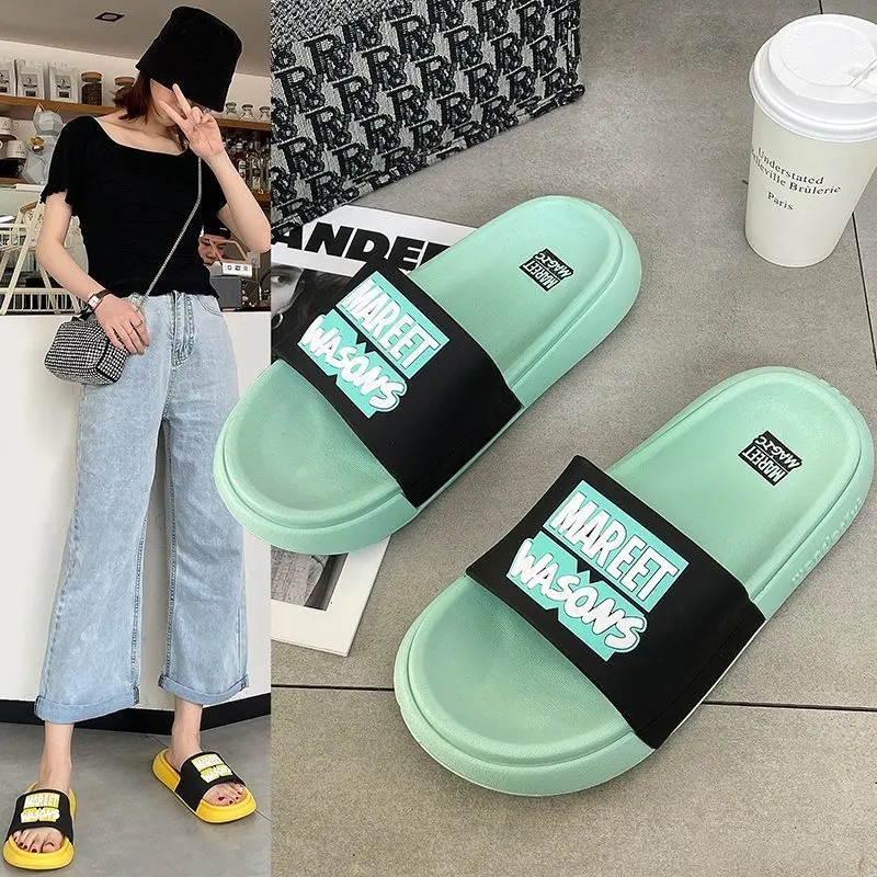 

2021 Summer New Casual Fashion New Women's Slippers Trend Wild Personality Letter Modification Vamp Wide Home Sweet Beauty Shoes