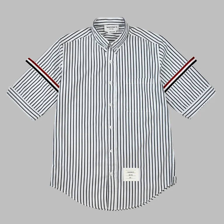 

Мужская приталенная рубашка в полоску, с коротким рукавом