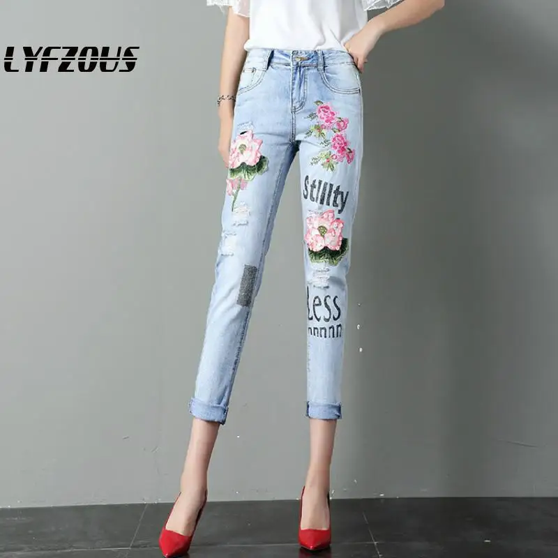 Женские рваные джинсы с цветочной 3d вышивкой|Прямые джинсы| |