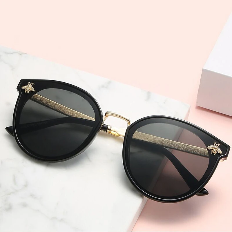 

New Fashion Cat Eye Sunglasses Women Luxury Bee Sun Glasses Female Brand Designer Metal Gradient Mirror Vintage Oculos De Sol