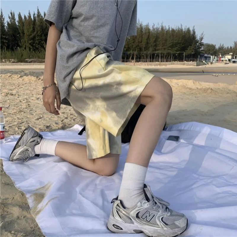 

Harajpoo Couple Shorts Summer 2021 New Korean Version INS Retro Tie-dyed Sports Casual Comfortable All-match Five-point Pants