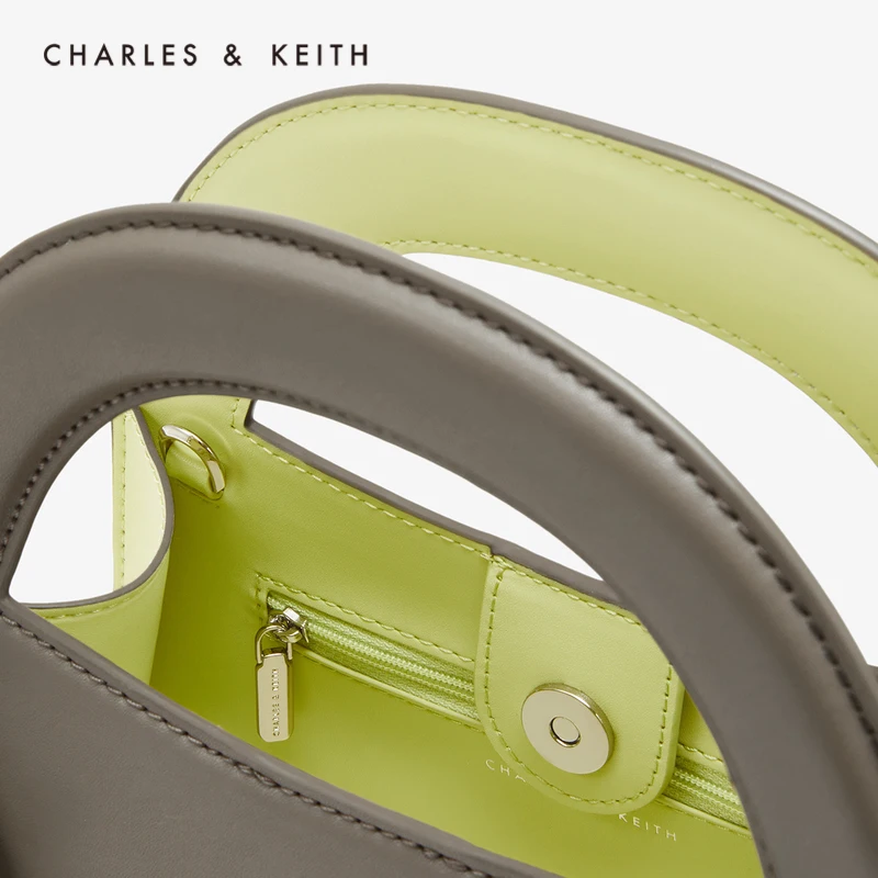 CHARLES＆KEITH Новинка на Весну и Лето2020 CK2-50270440Женская Cумка плечо Стильное Сочнение